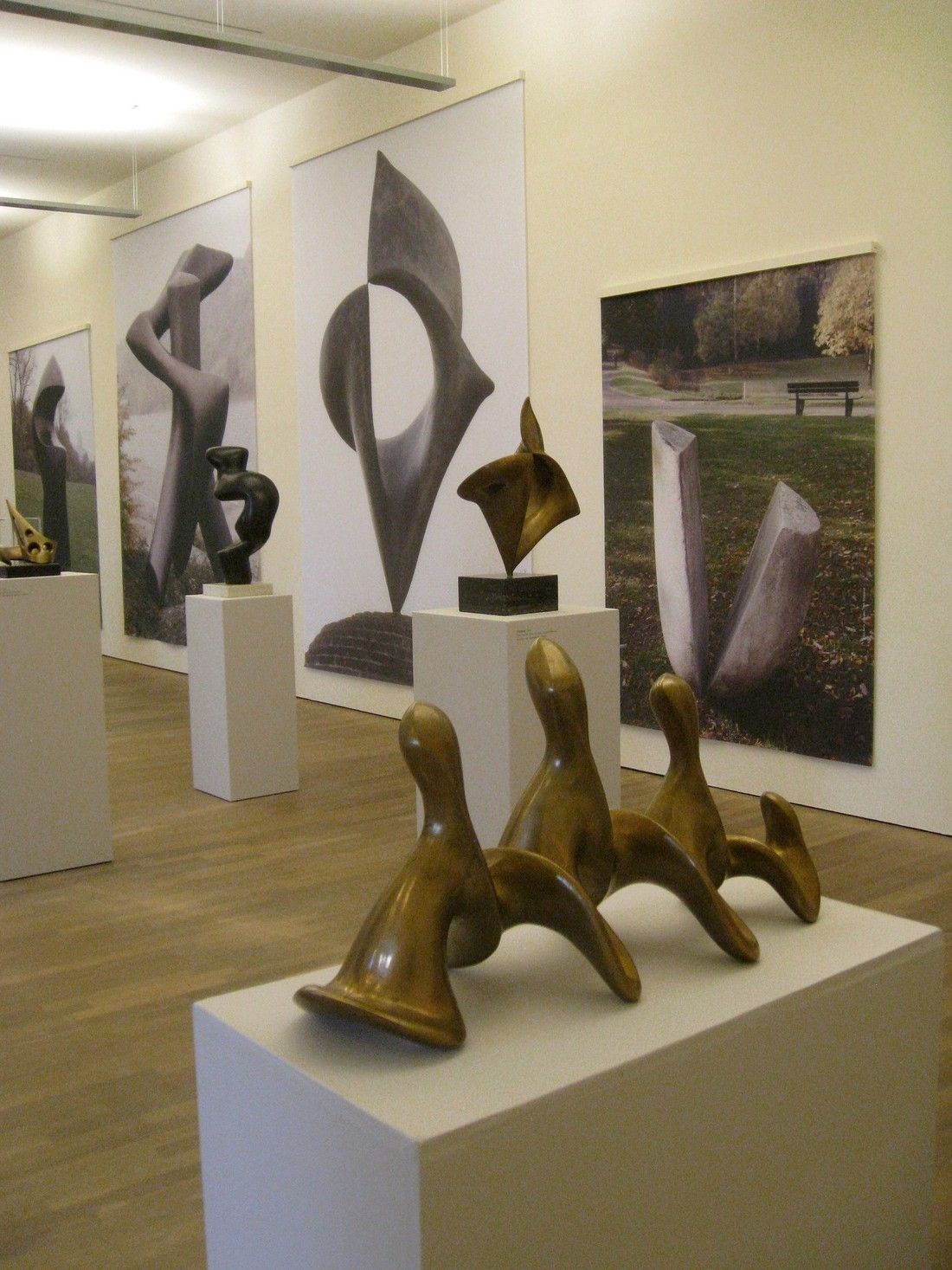 Barta-kiállítás, Arp Museum, 2013