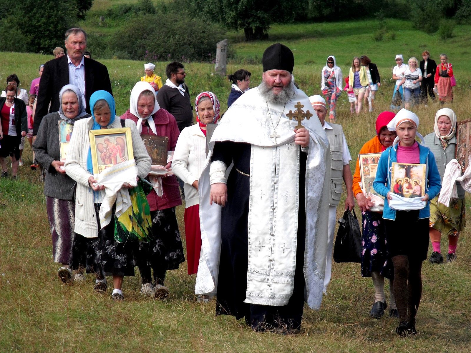 pünködsi_körmenet_gavrilov